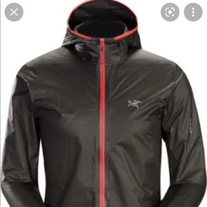 Arc’teryx Norvan SL hoody men’s size XL New without tags